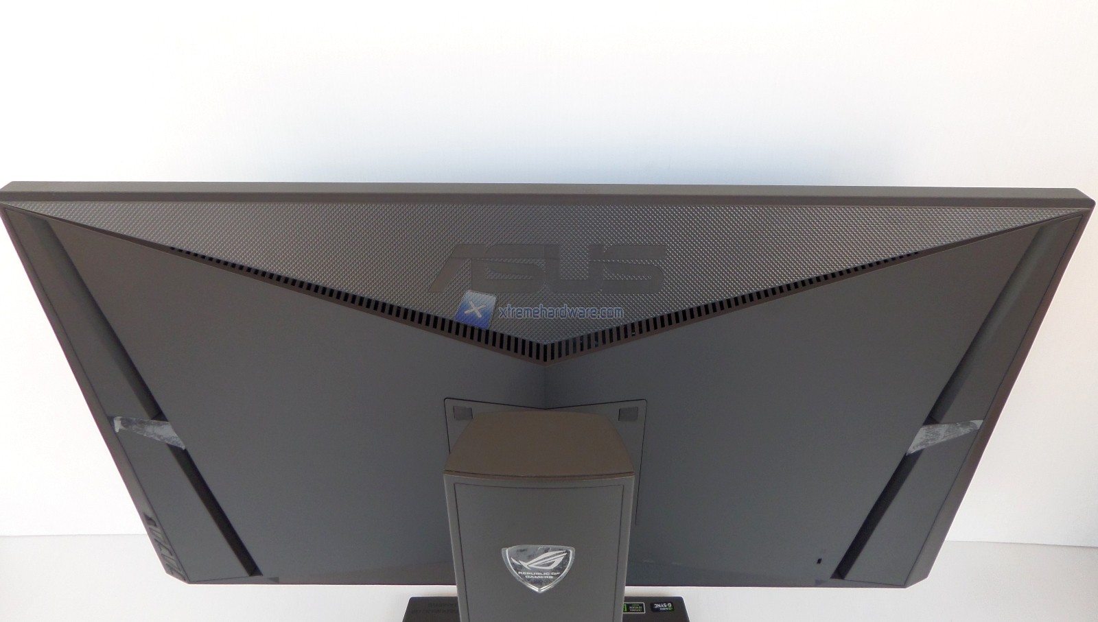 Monitor 08