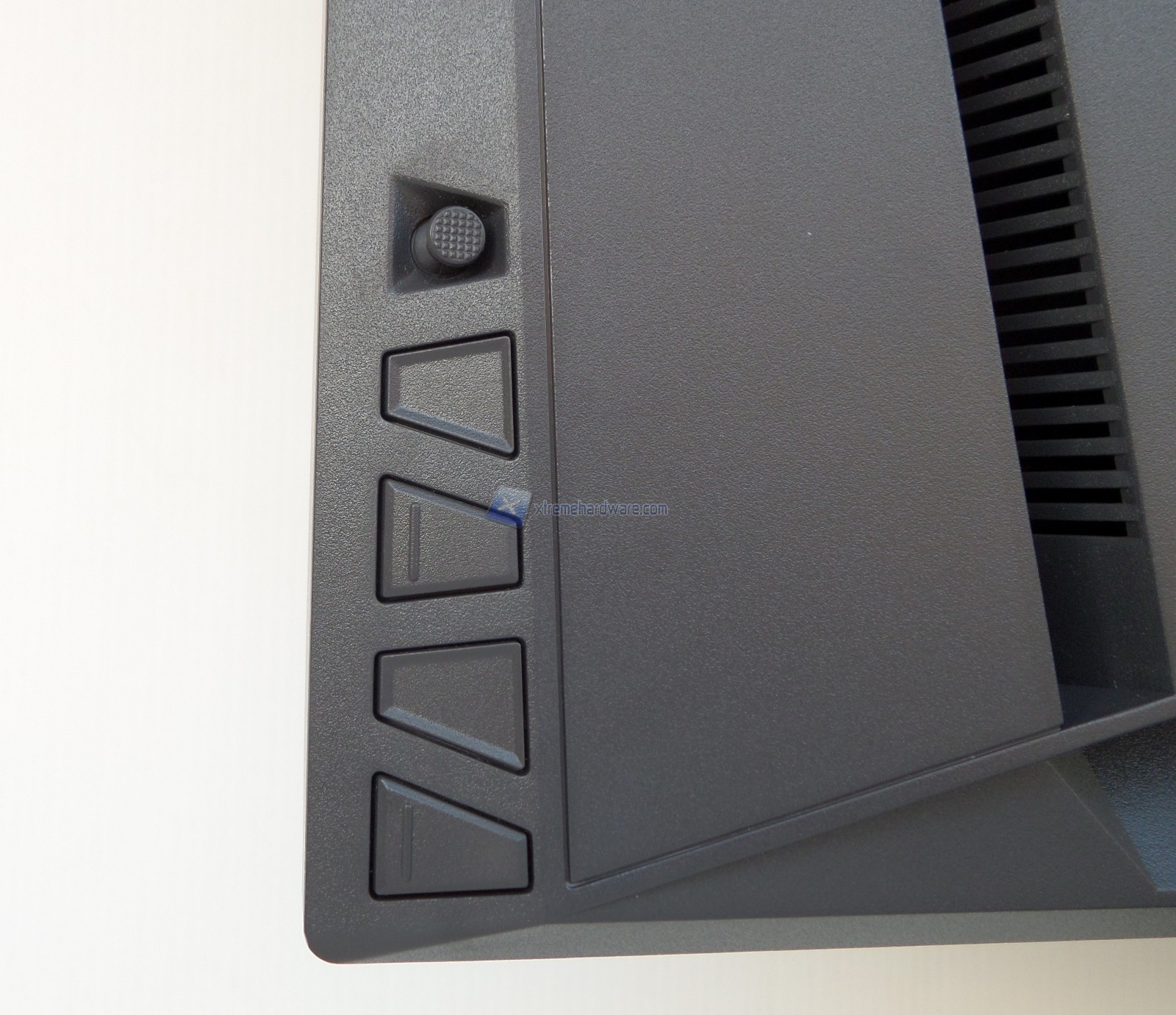 Monitor 10